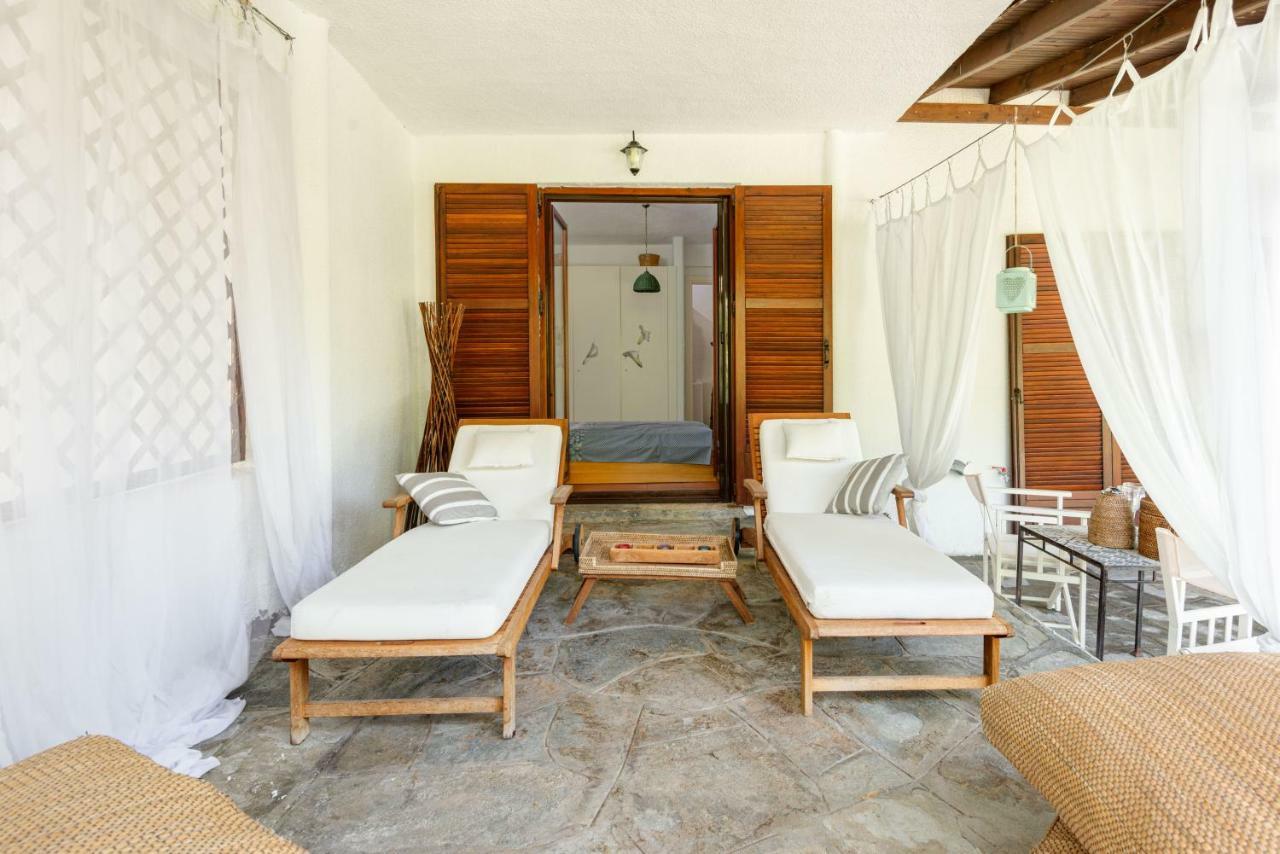 Villa Margaret Siviri Luaran gambar